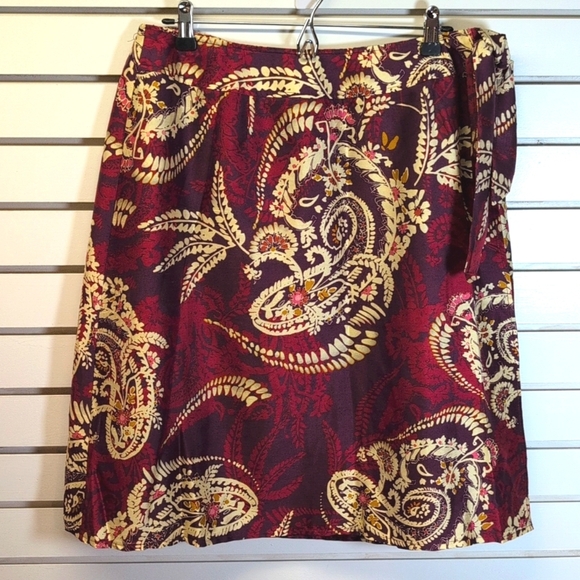 Talbots 100% Silk Flora/Red Paisley Wrap Skirt Size 14 P EUC - Picture 4 of 11